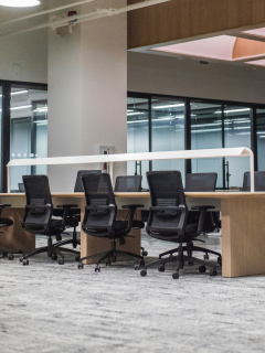 Оценка офисной мебели и техники